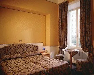 Gasthof Ih Piazza Di Spagna View - Luxury 3*