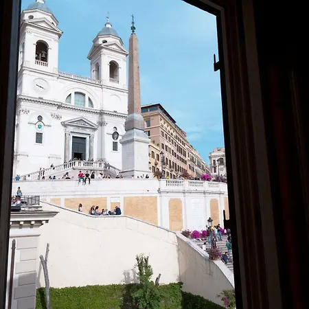 Ih Piazza Di Spagna View - Luxury 3* Rom