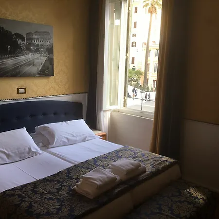 Ih Piazza Di Spagna View - Luxury 3* Rom