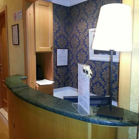 Affittacamere Ih Piazza Di Spagna View - Luxury