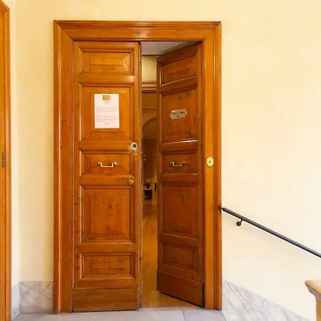 Ih Piazza Di Spagna View - Luxury 3*